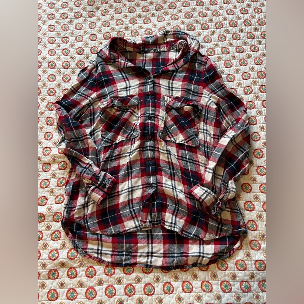 Zara Navy Blue Red White Flannel Button Down Long Sleeve size medium